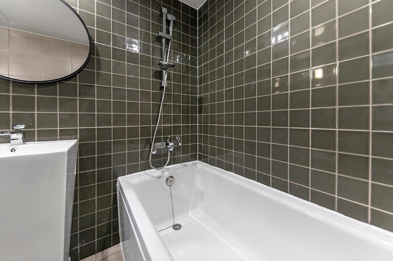 Hotel Yaja Gimhae Екстер'єр фото