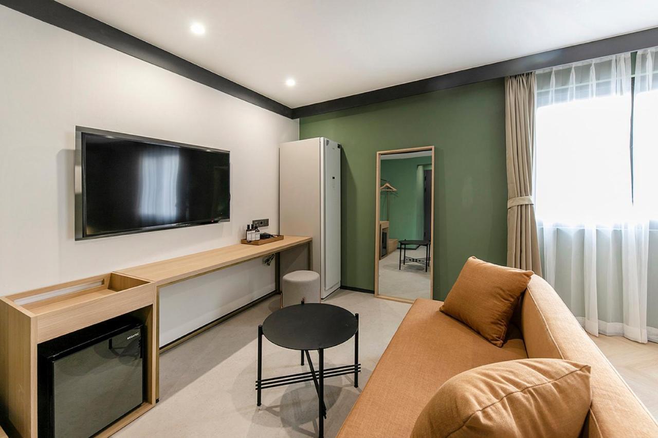 Hotel Yaja Gimhae Екстер'єр фото